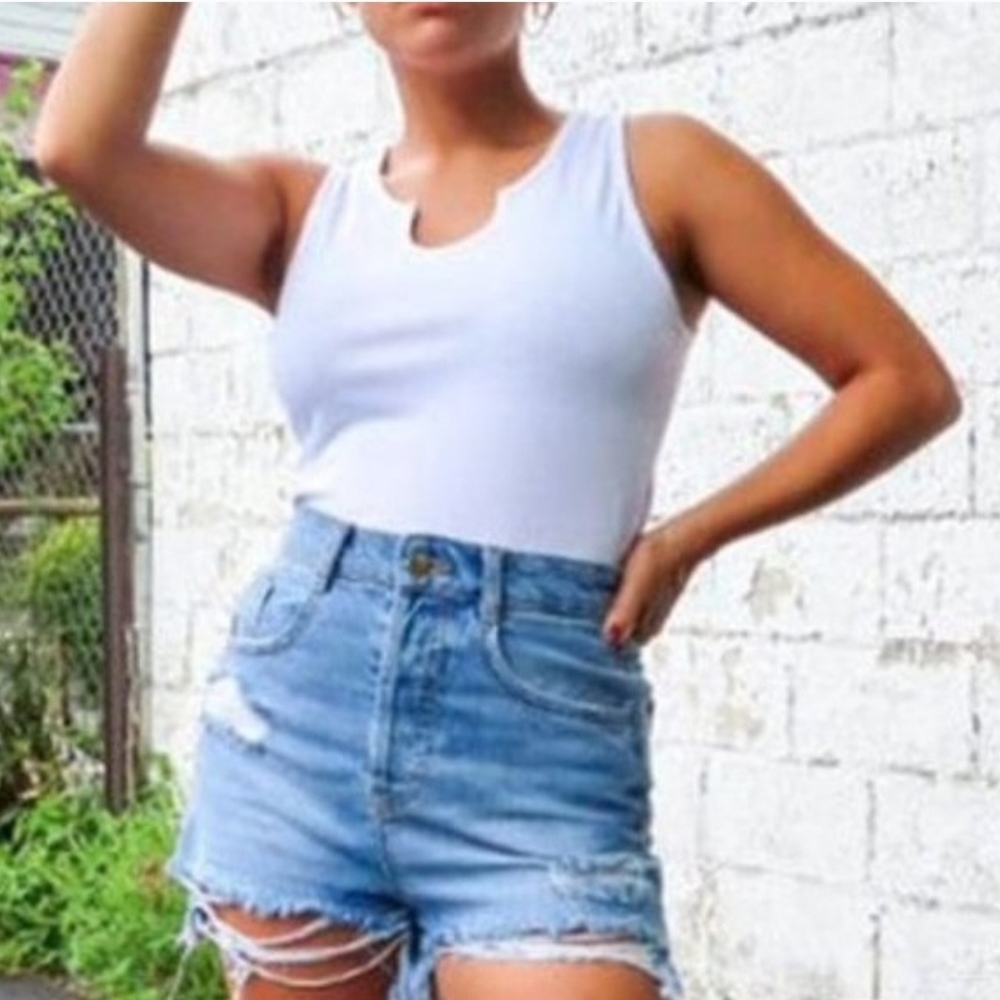 Nwt F21 Keyhole Neck Rbbed Tank
